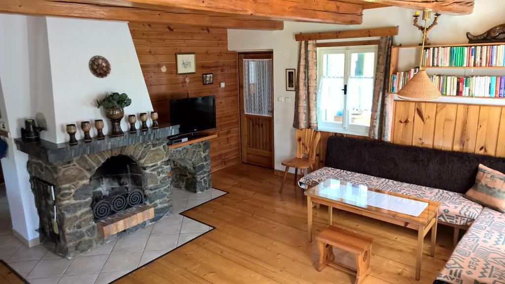 Вілла Chalet Lomy Нове-Мєсто-над-Метуї Номер фото