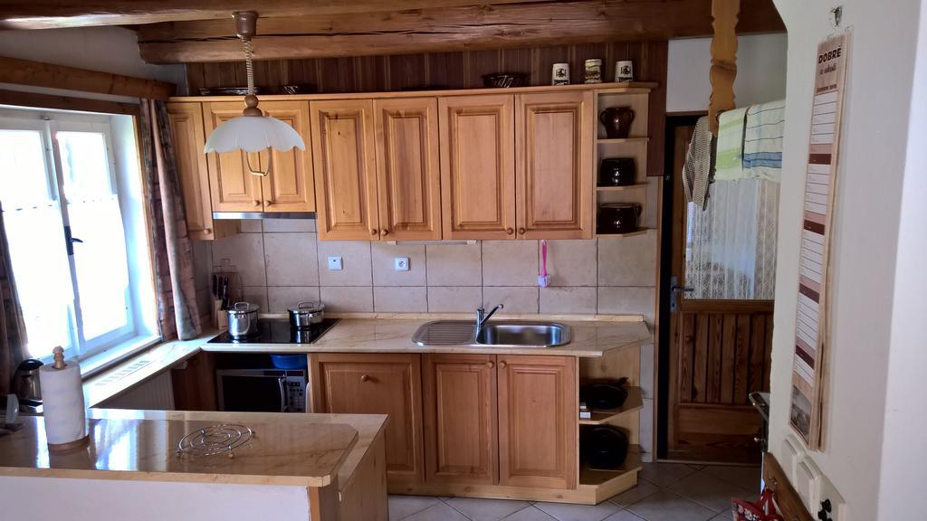Вілла Chalet Lomy Нове-Мєсто-над-Метуї Номер фото